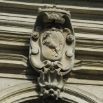 Lou tòrou, simbolou de Torino es da pertout